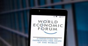 Chinese Premier Li Qiang Advocates Ethical AI Boundaries at Davos